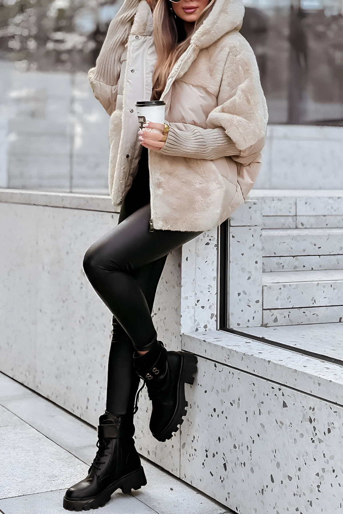 Steppjacke Damen | Oversized Schnitt mit Kapuze 4