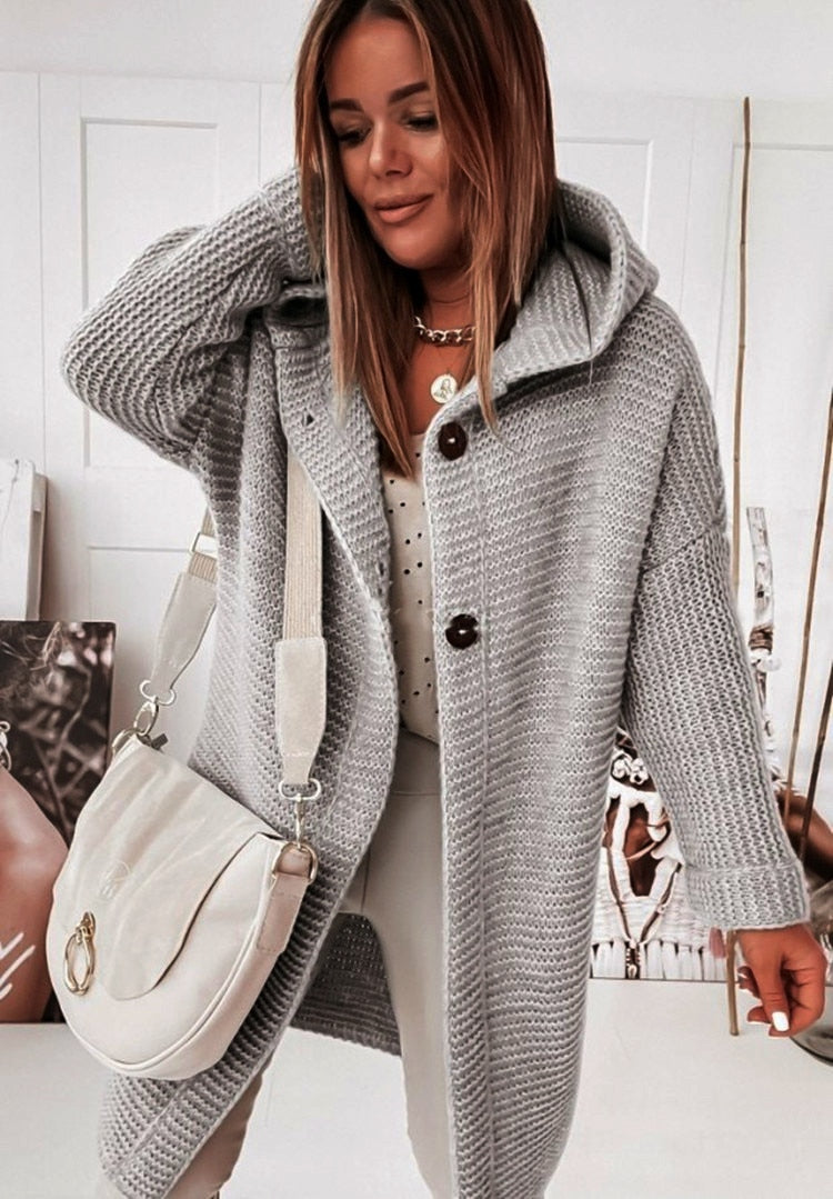 Damen Oversize-Strickjacke mit Kapuze und modischen Nähten - J&B - 9 - Annoboutique