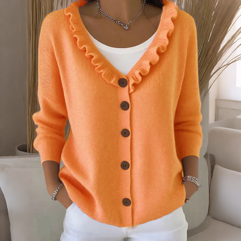Damen Cardigan mit femininer Silhouette und Knopfverschluss | A&B - 3 - Annoboutique