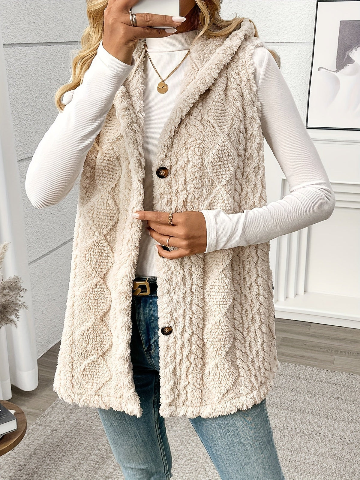 Strickweste Damen lang | Mit Kapuze & Knopfleiste 6