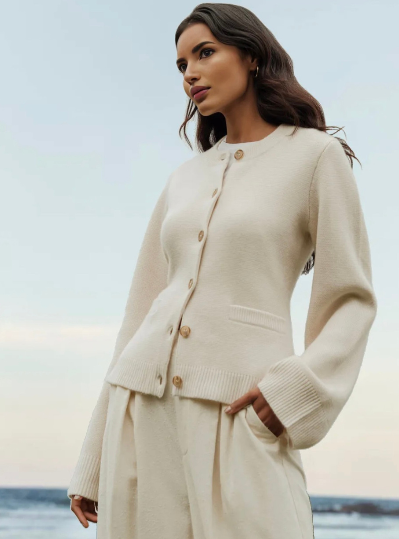 Alice - Elegant Cardigan 3