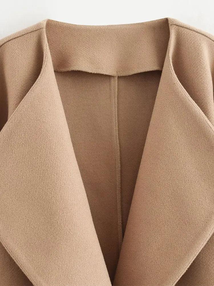 Althea - Elegante kurze Damenjacke