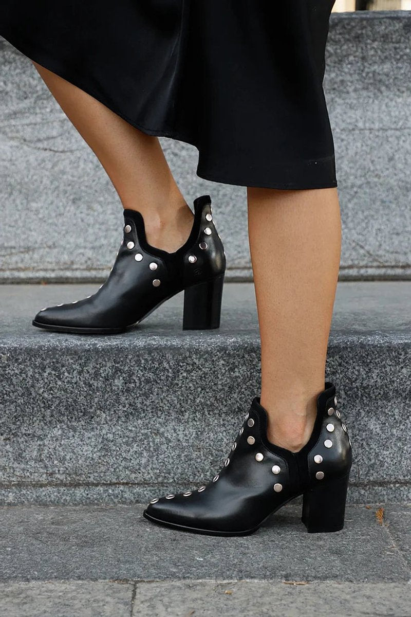 Ankle Boots Damen | Spitze Nieten & Blockabsatz