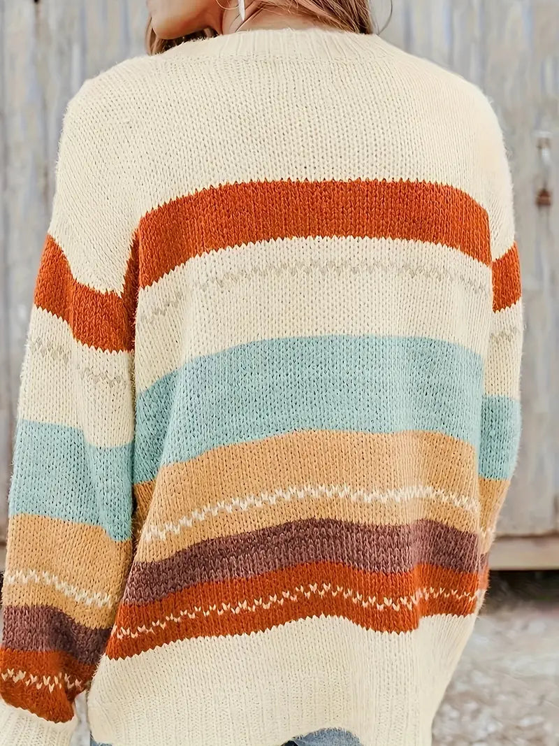 Aurora - Gestreifter Strickpullover mit Rundhalsausschnitt