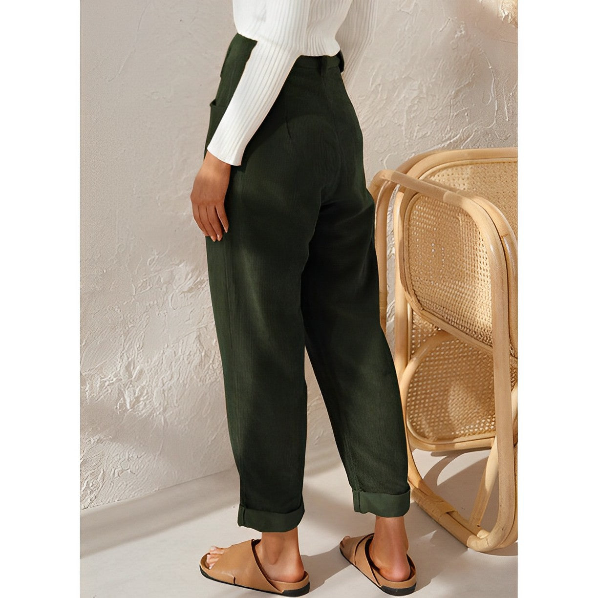 Cordhose Damen | High Waist Hose mit Bundfalten & Umschlagsaum