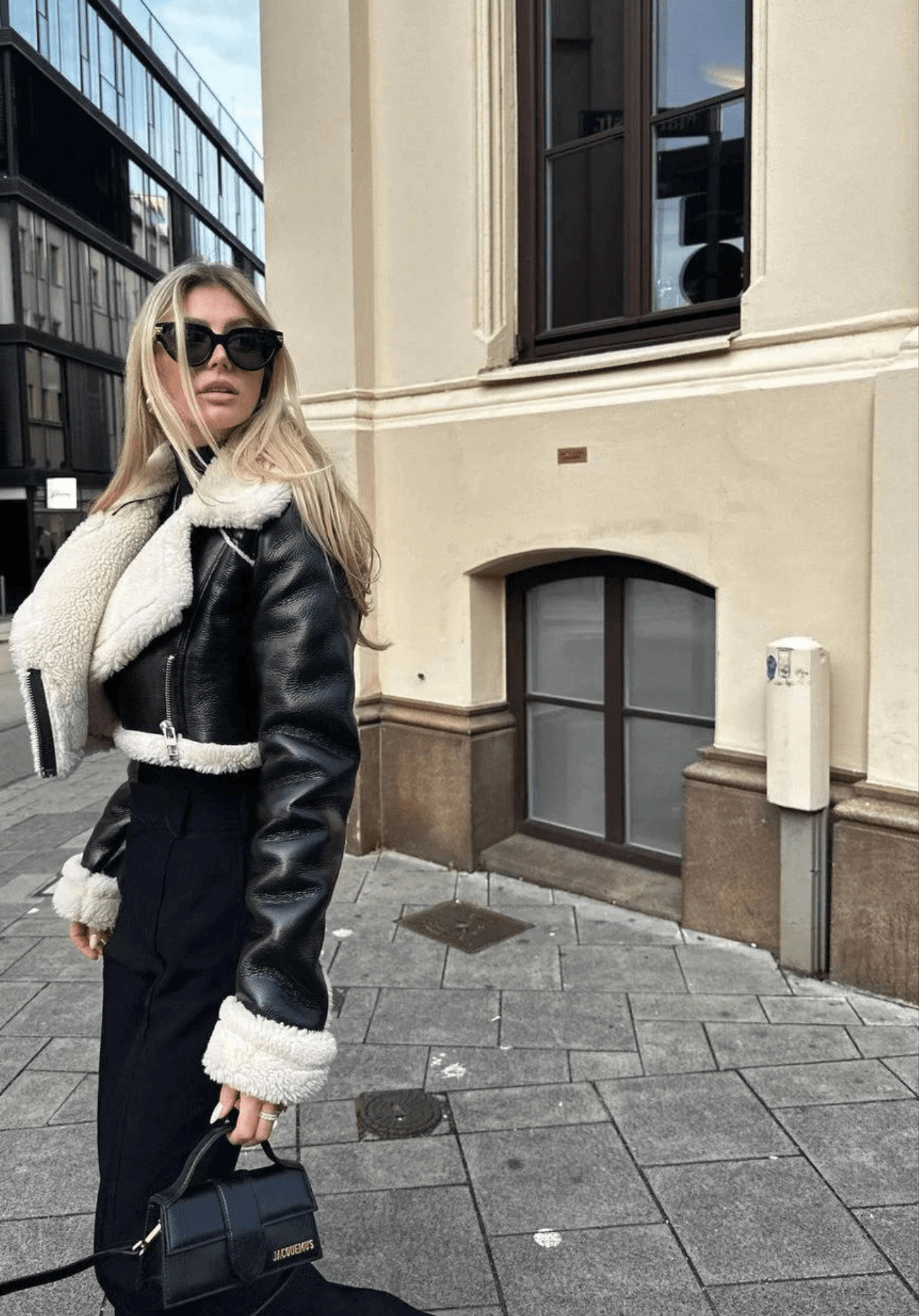 Dahlia - Lässige Teddy-Leder-Kropfjacke