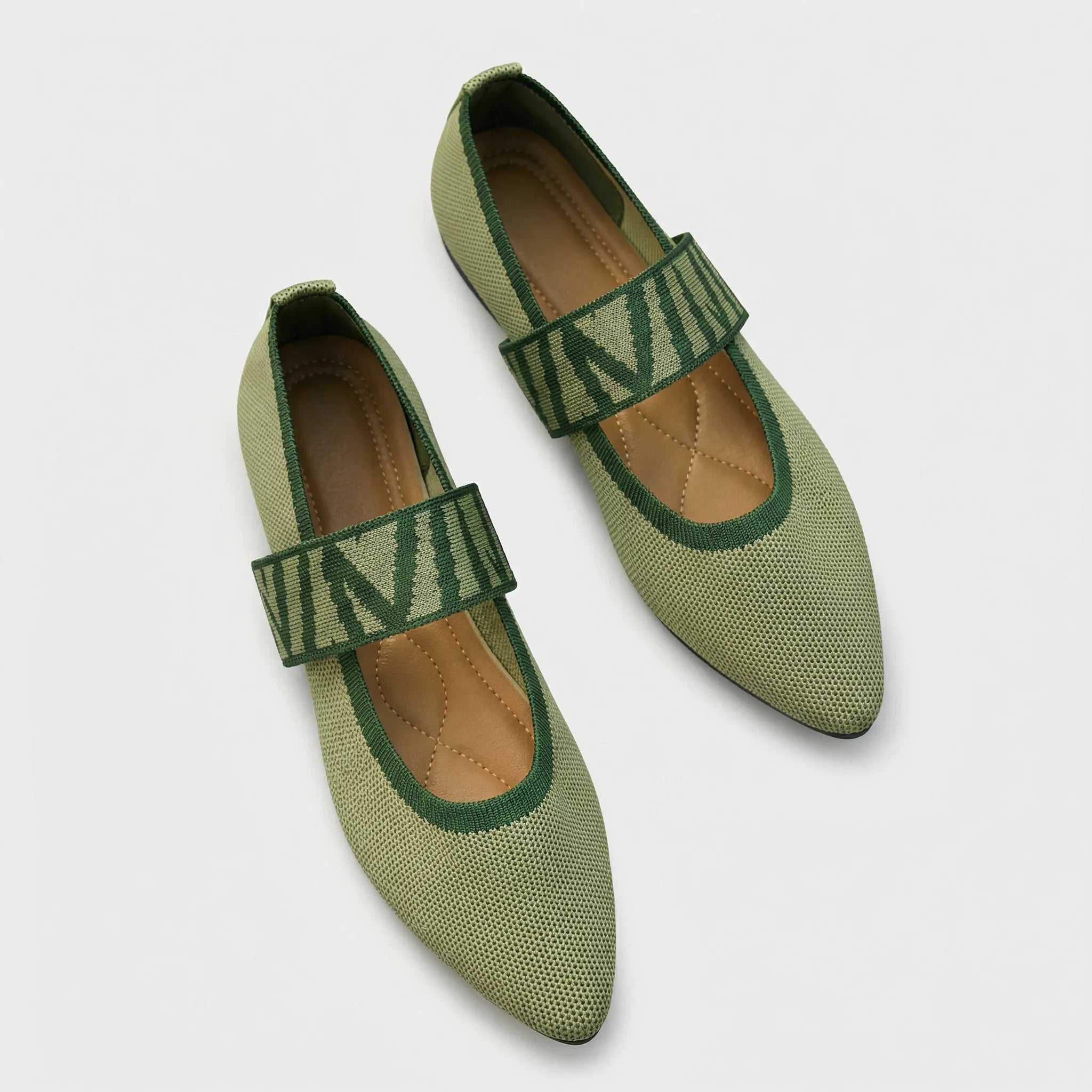 Damen Schuhe | Flach & Riemenhalt für sicheren Sitz