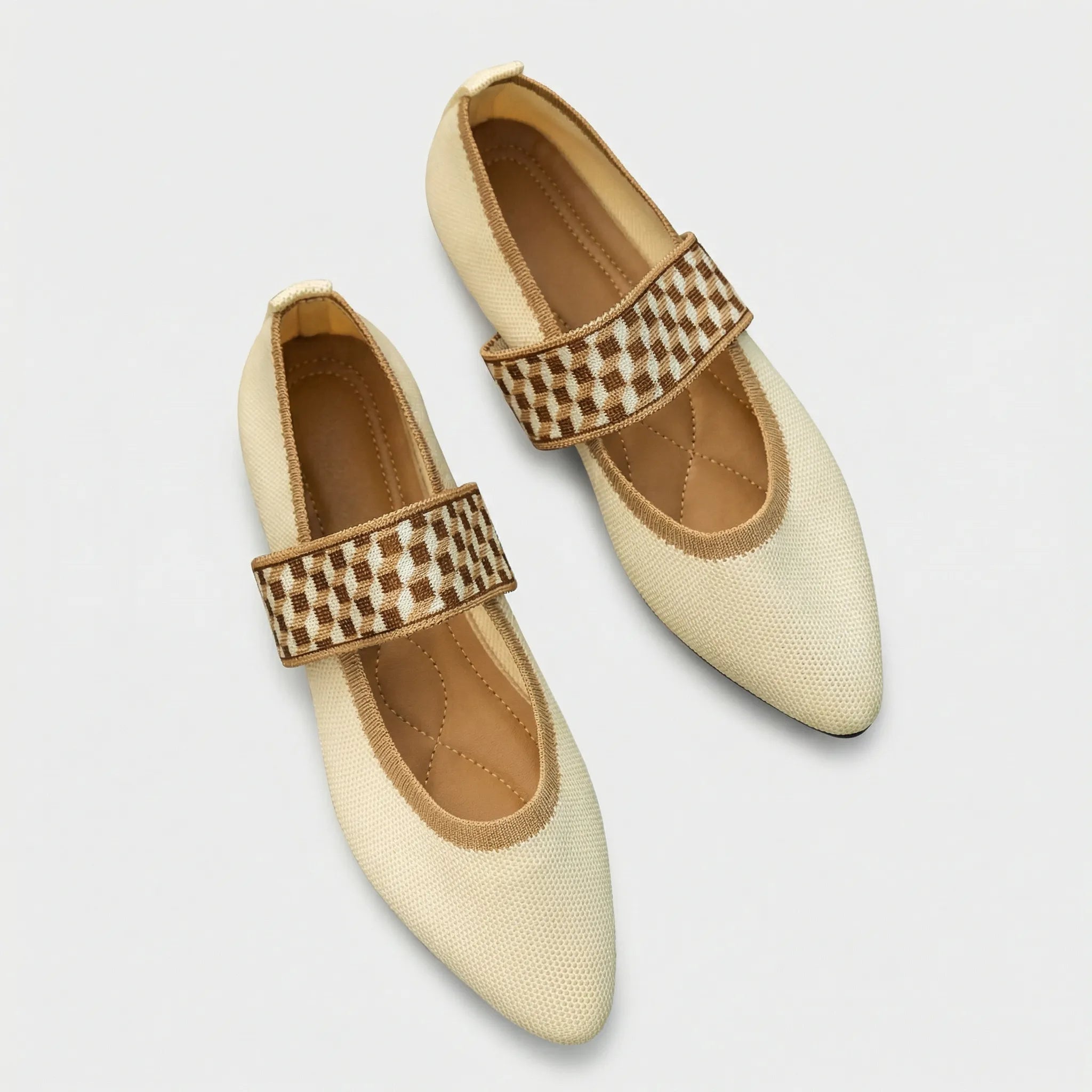 Damen Schuhe | Flach & Riemenhalt für sicheren Sitz