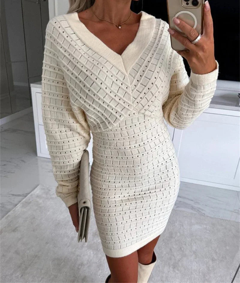 Damen Strickkleid mit V-Ausschnitt