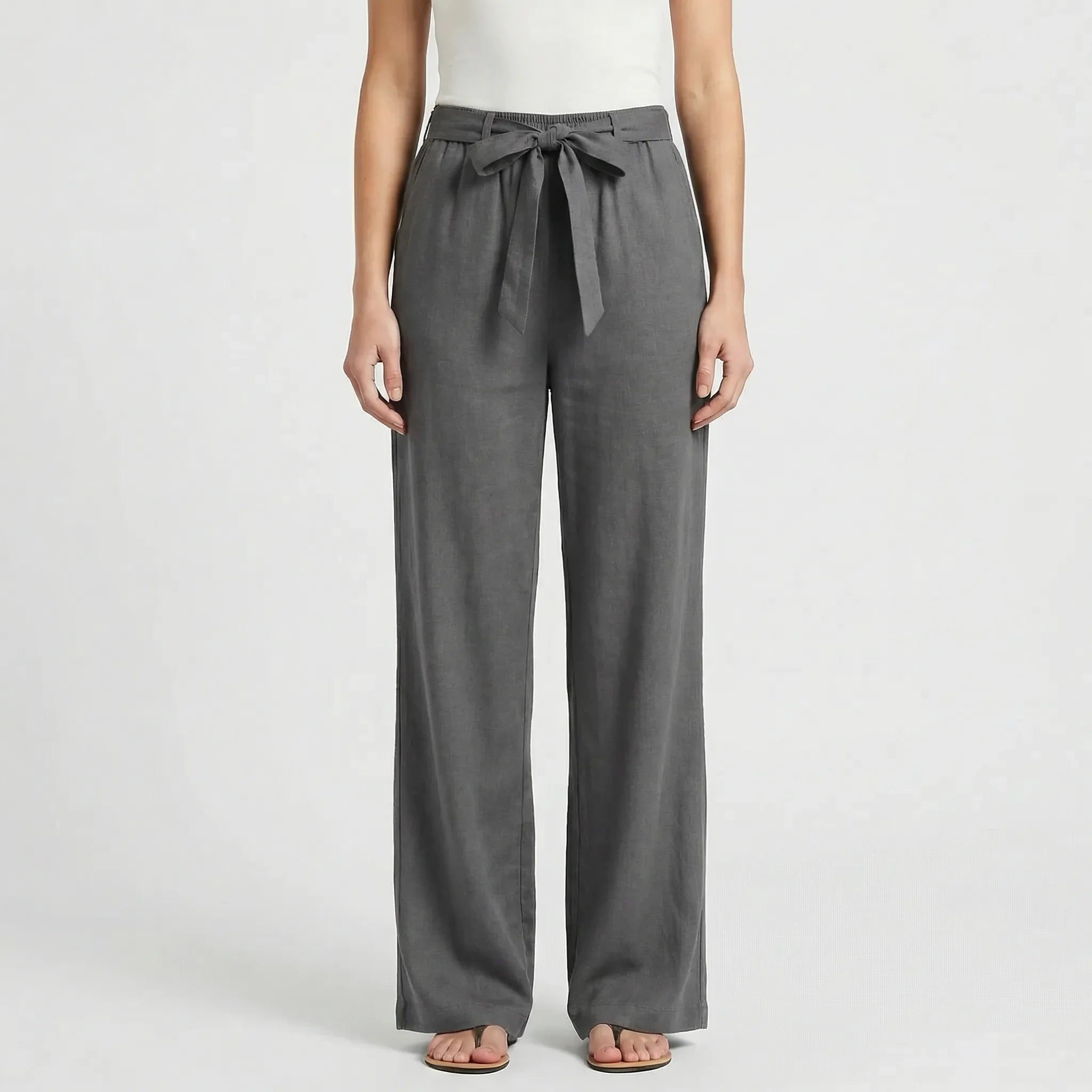 Damenhose | Weites Bein & Bindegürtel für bequemen Sitz