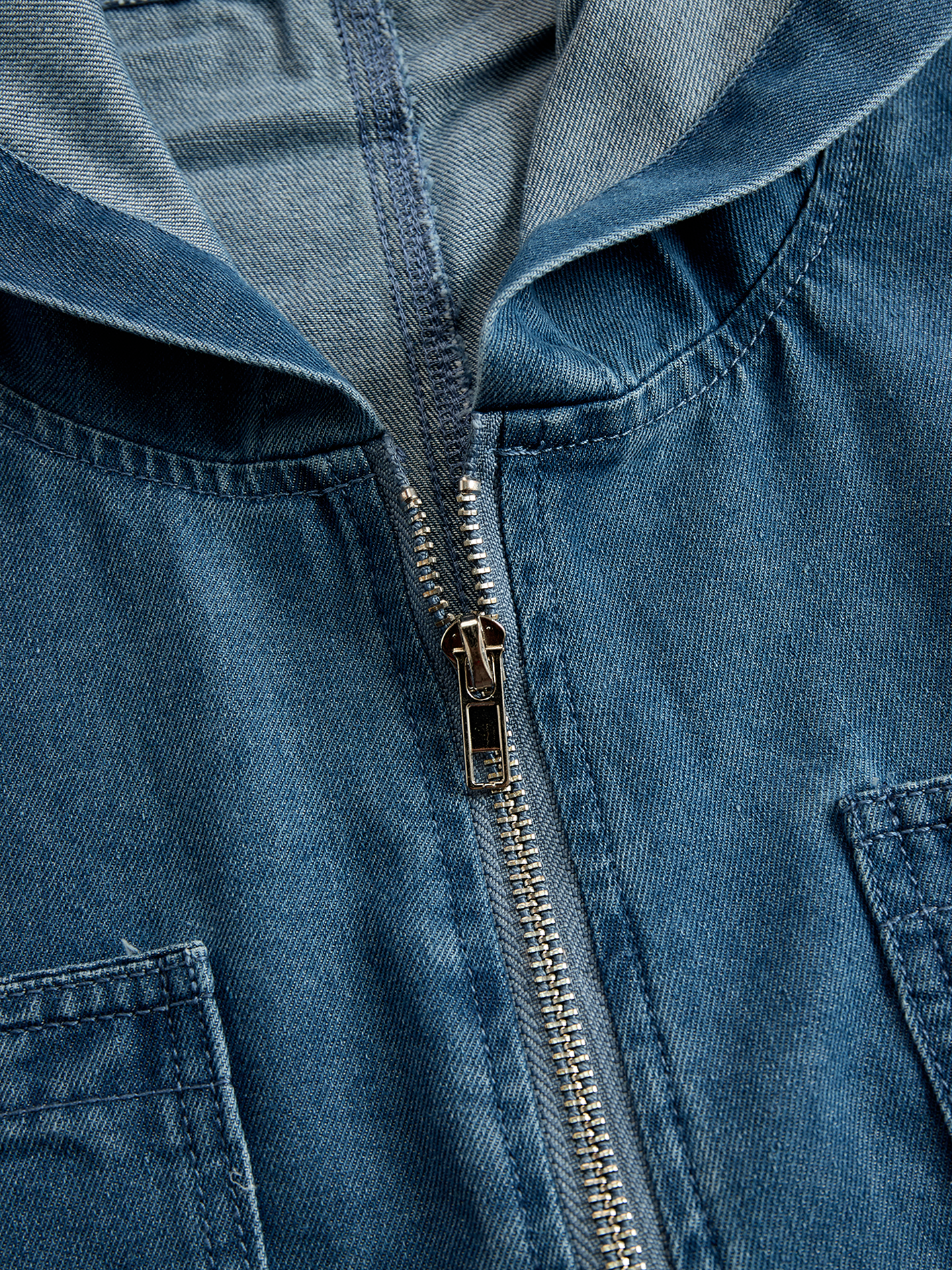 Denim Jumpsuit Damen | Kapuze & Reißverschluss für lässigen Komfort