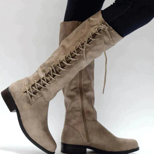 Elegante Lederschnürstiefel mit rutschfester Sohle 3