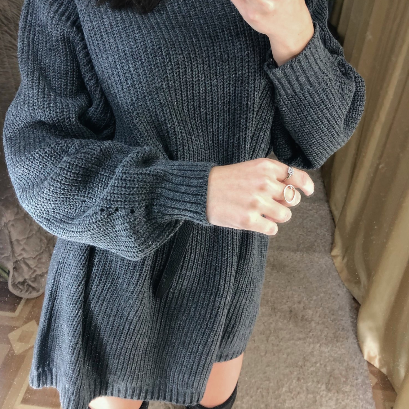 Elegantes Kleid aus Strick