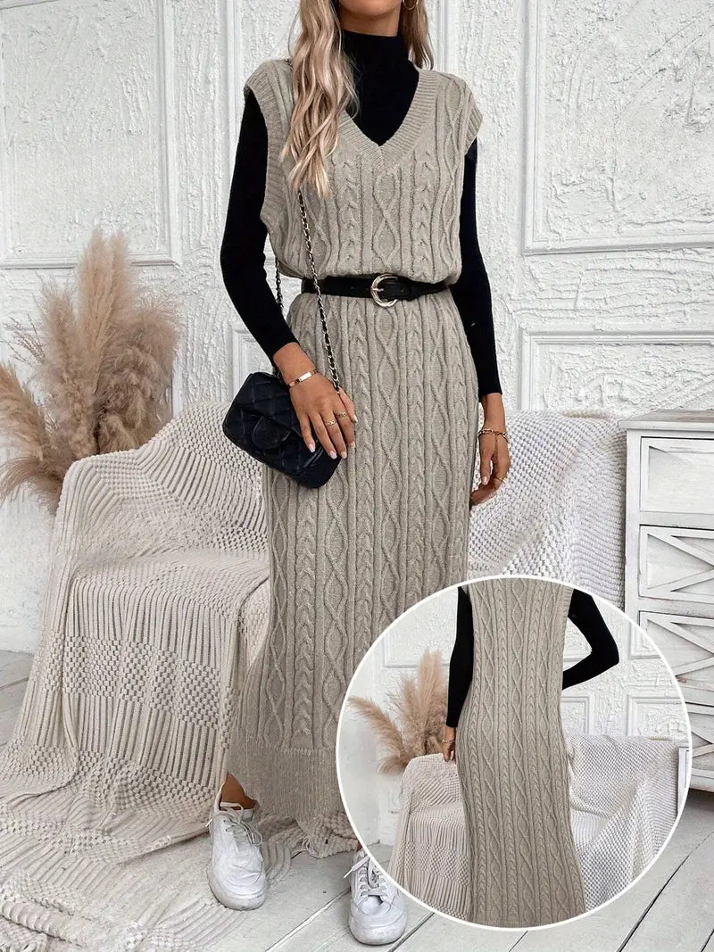 Elegantes Maxistrickkleid mit langen Ärmeln