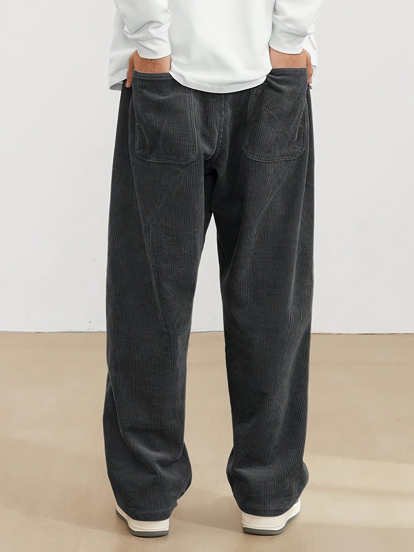 Herren Cordhose mit Taschen - Braun 2