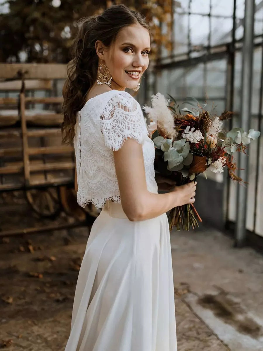 Hochzeitskleid Damen | Zweiteiler mit Spitzenoberteil & Vokuhila-Rock