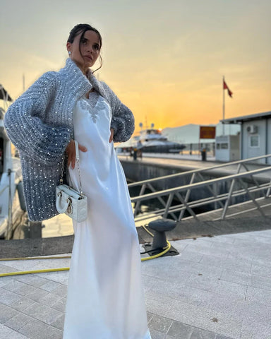 Ilira - Elegante Strickjacke mit Pailletten