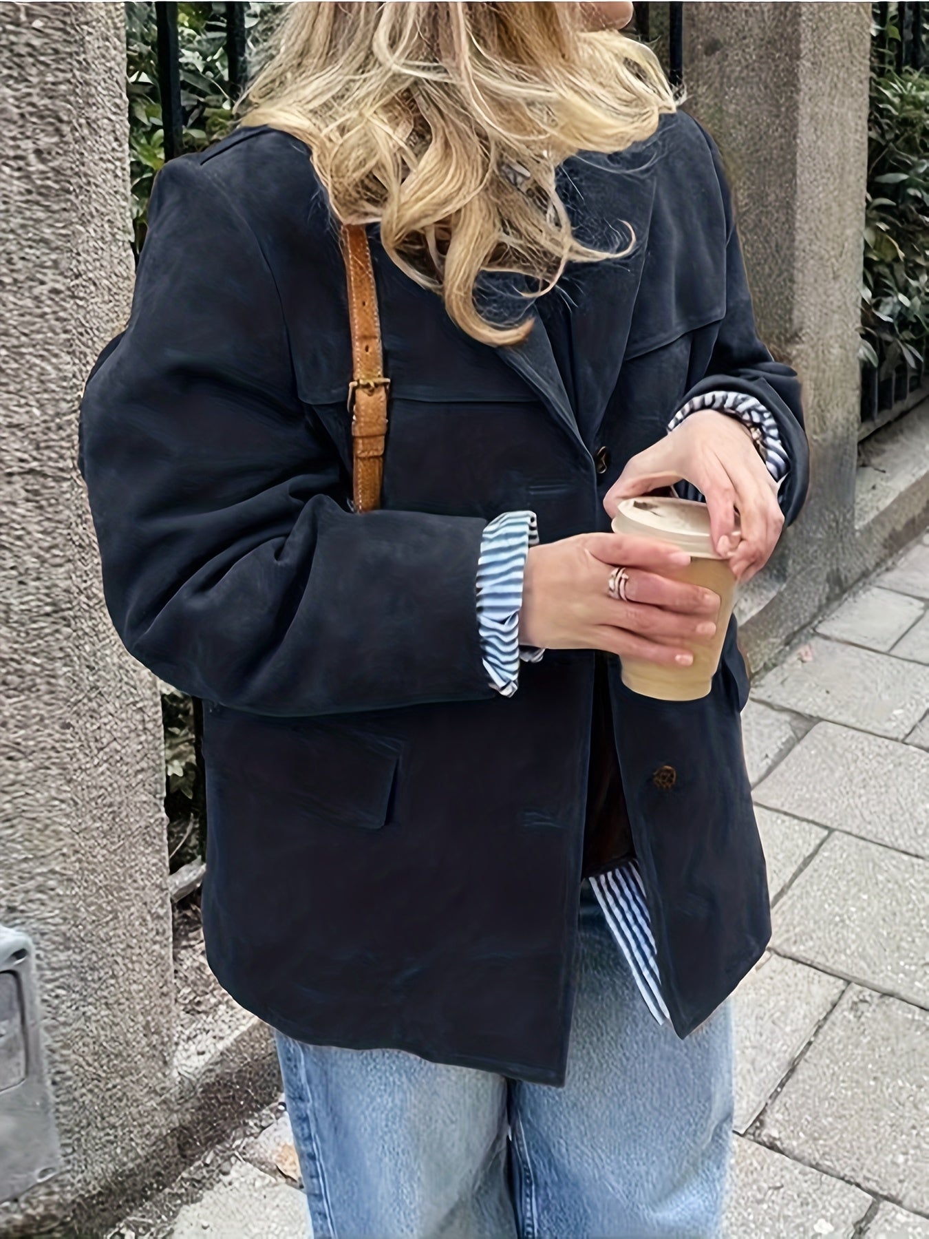Jacke Damen | Reverskragen & Knopfleiste