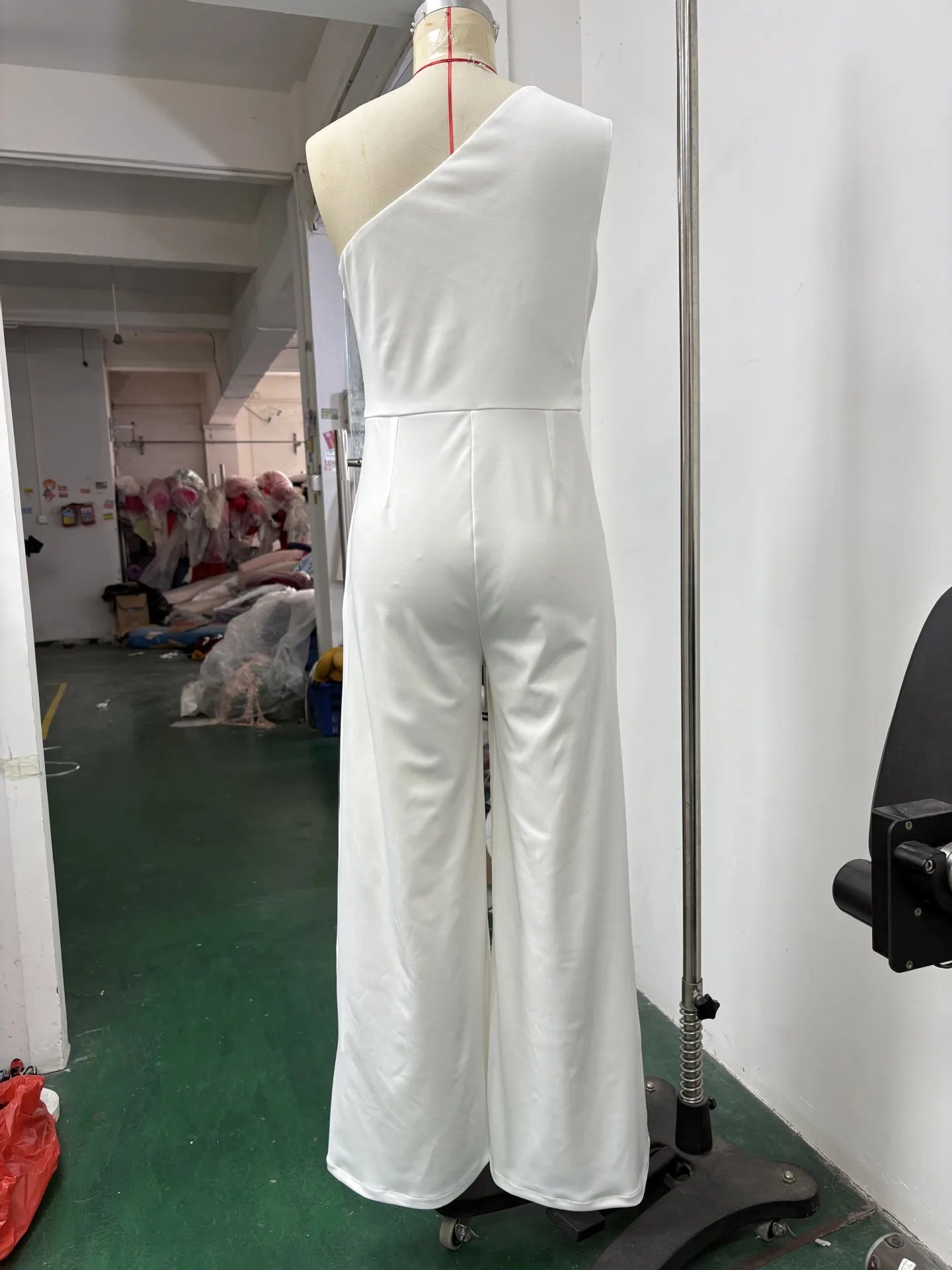 Jumpsuit Damen | Elegant One-Shoulder & Weites Bein
