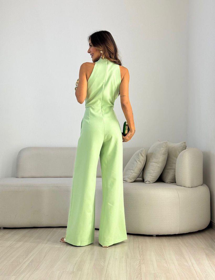 Kamwi - Eleganter Jumpsuit Mit Drapiertem Ausschnitt Und Weitem Bein 6