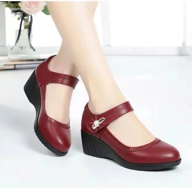 Komfortschuhe Damen | Keilabsatz & Eleganter Riemchen