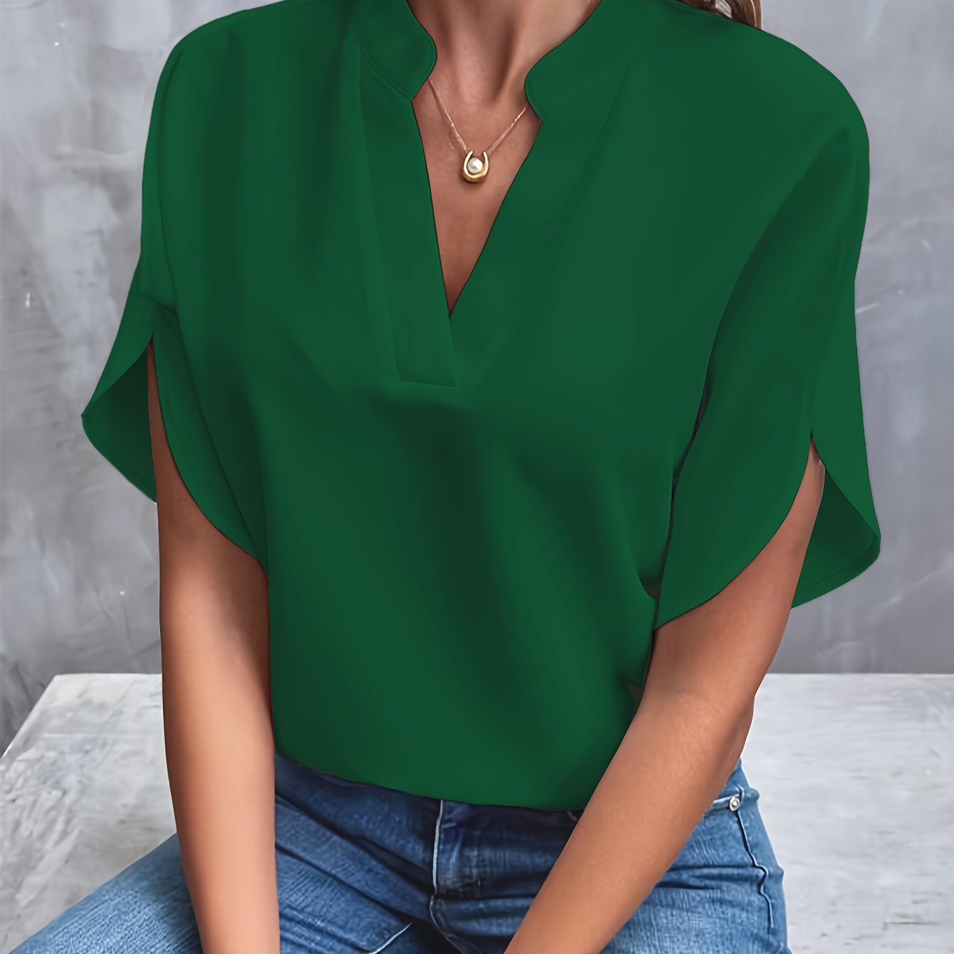Kurzarm Bluse Damen | Elegant mit V-Ausschnitt & Fledermausärmel