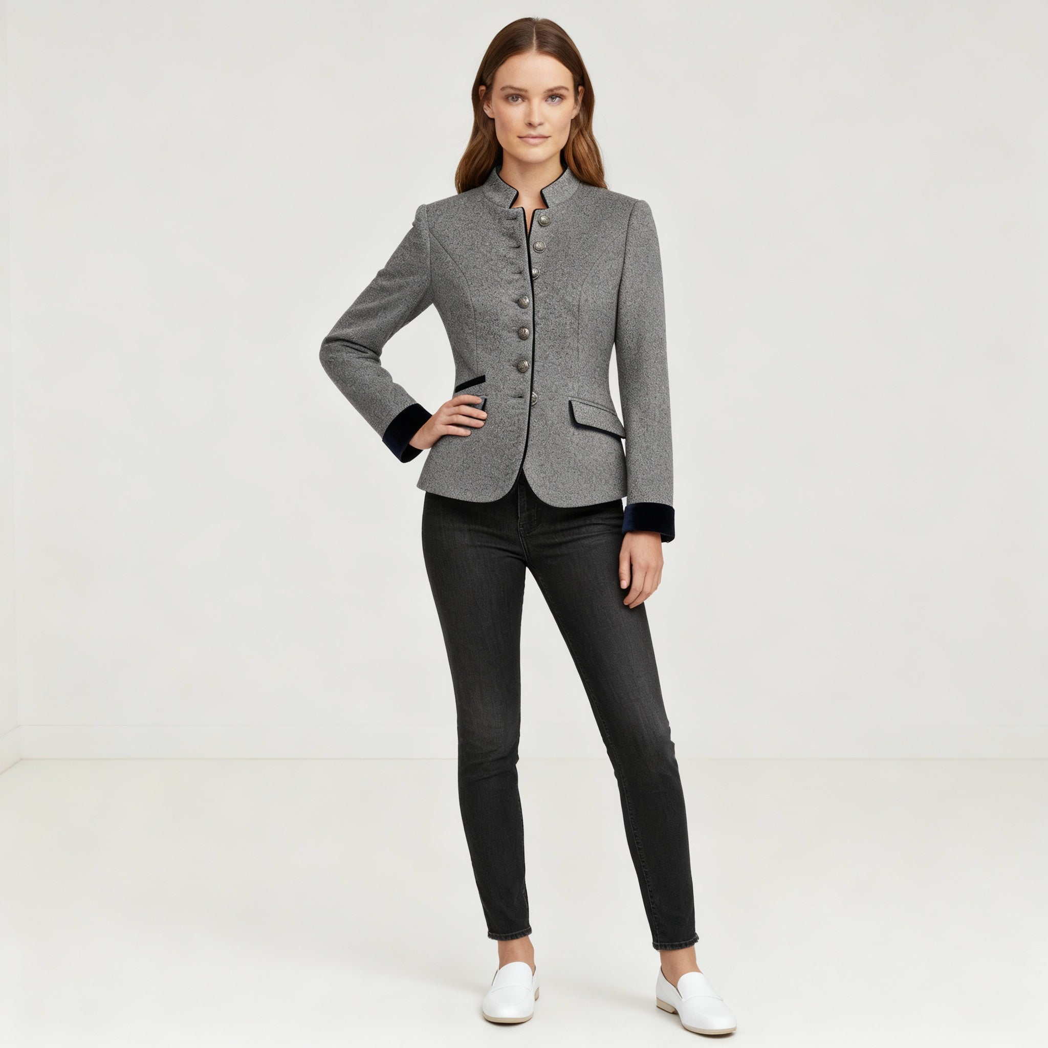 Kurzjacke Damen | Stehkragen & Figurbetonte Silhouette