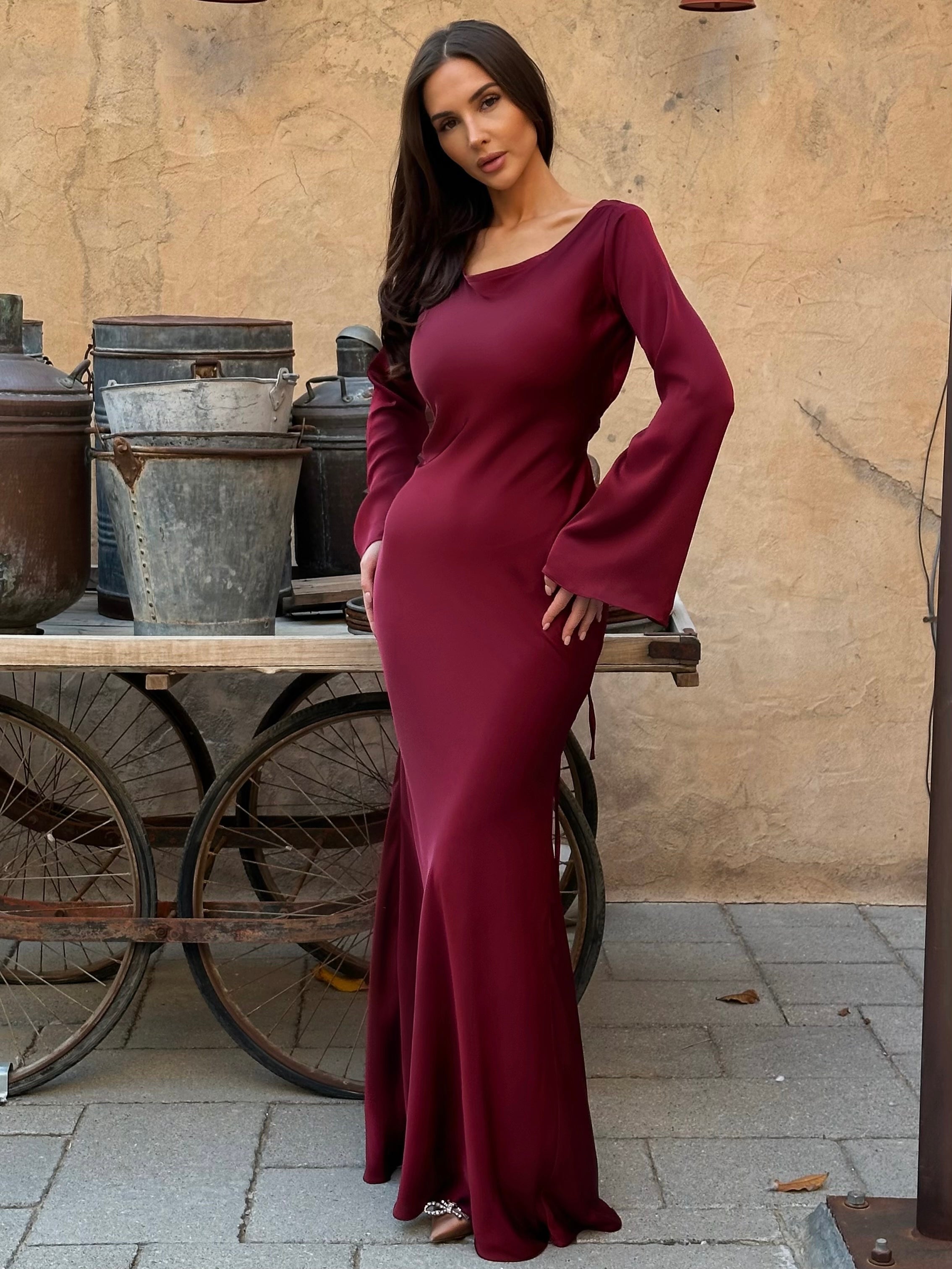 Langärmliges Maxikleid - Mühelose Eleganz für jeden Anlass
