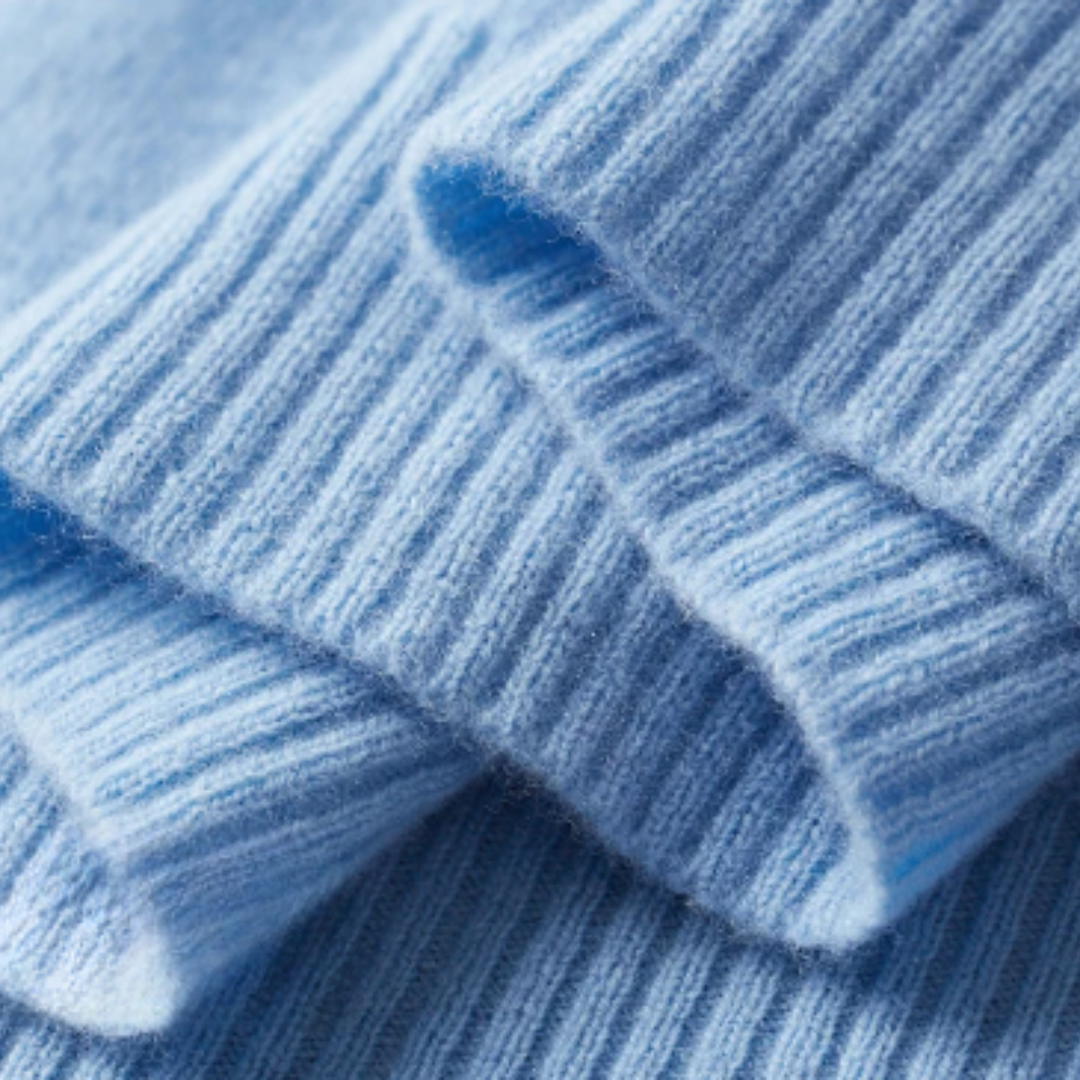 Leichte Kaschmir Strickjacke mit V-Ausschnitt 1