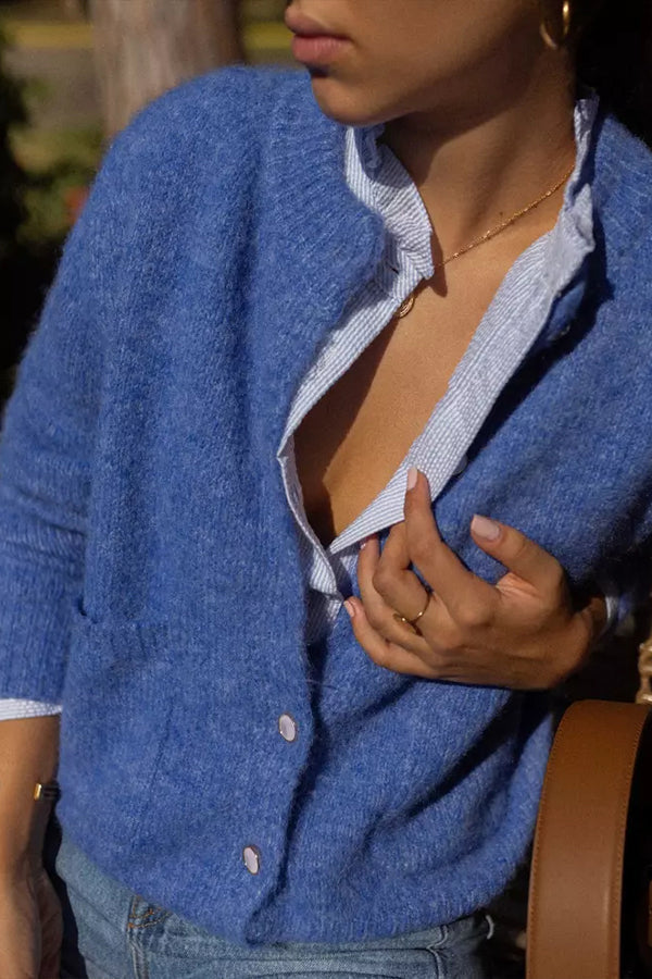 Lozenda - Einfache Strickjacke Mit Rundhalsausschnitt