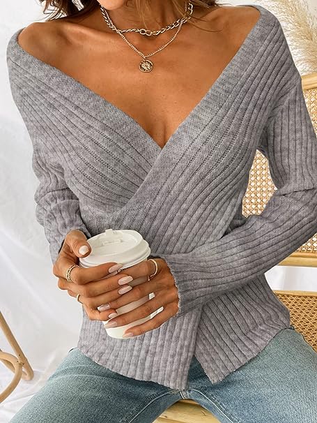 Lozenda - Gerippter Strickpullover mit Wickeloptik