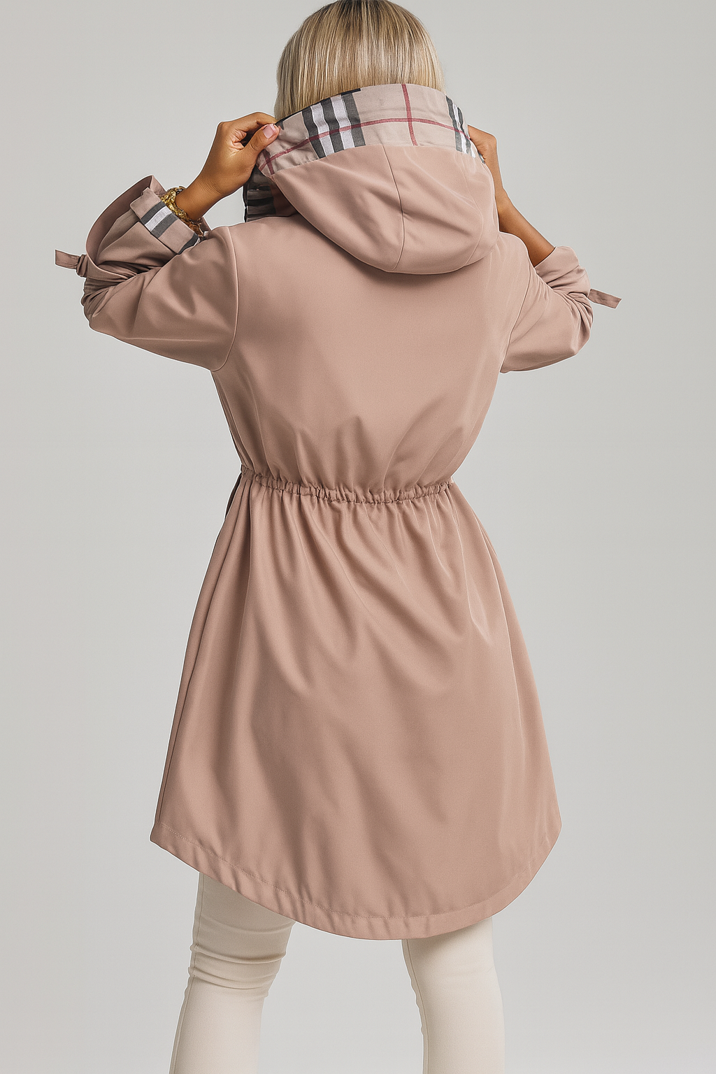 Noel – Weicher Zip-Mantel 1