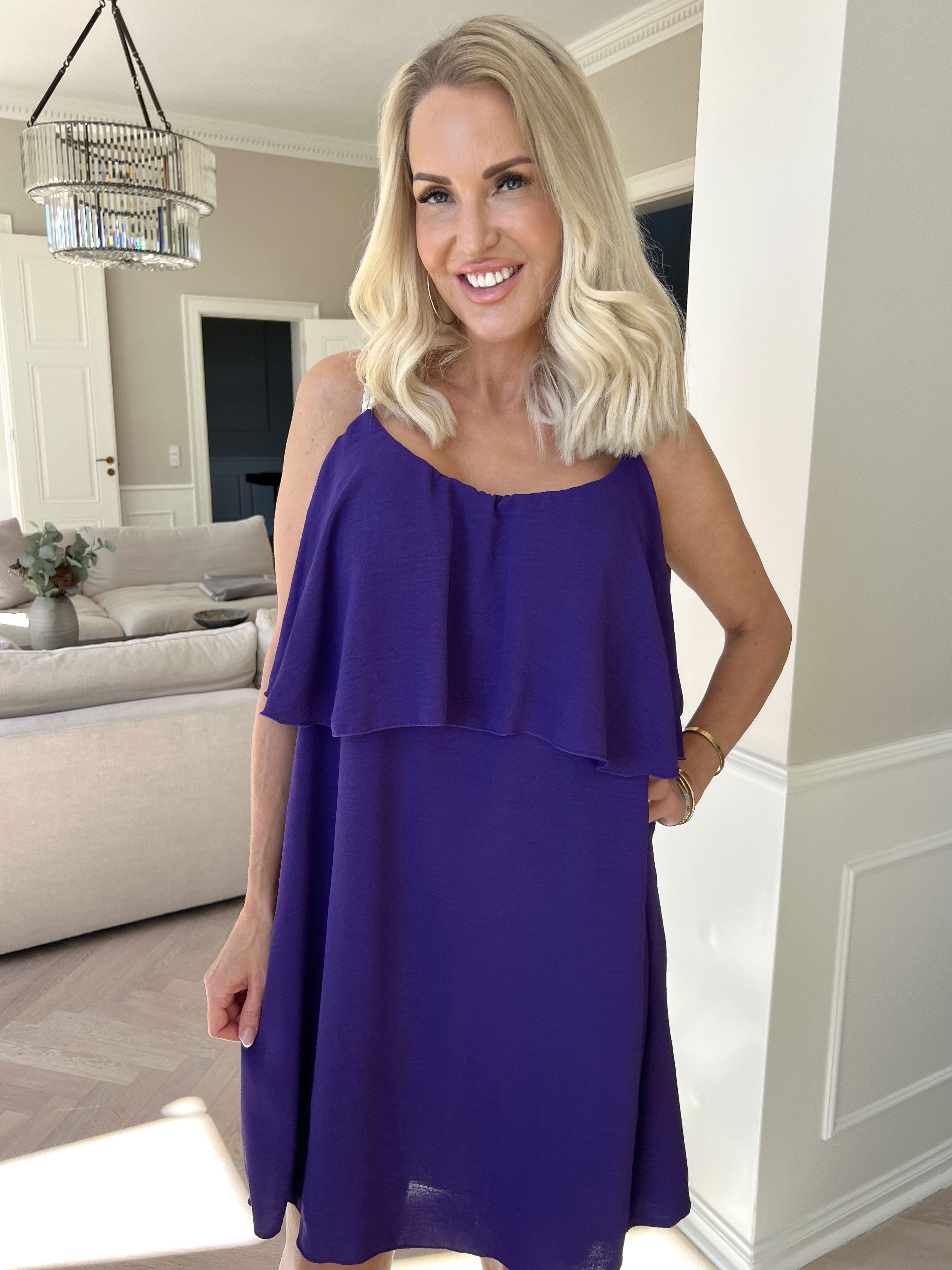 Mini Kleid Damen | Volant-Layer & Femininer Sommercut