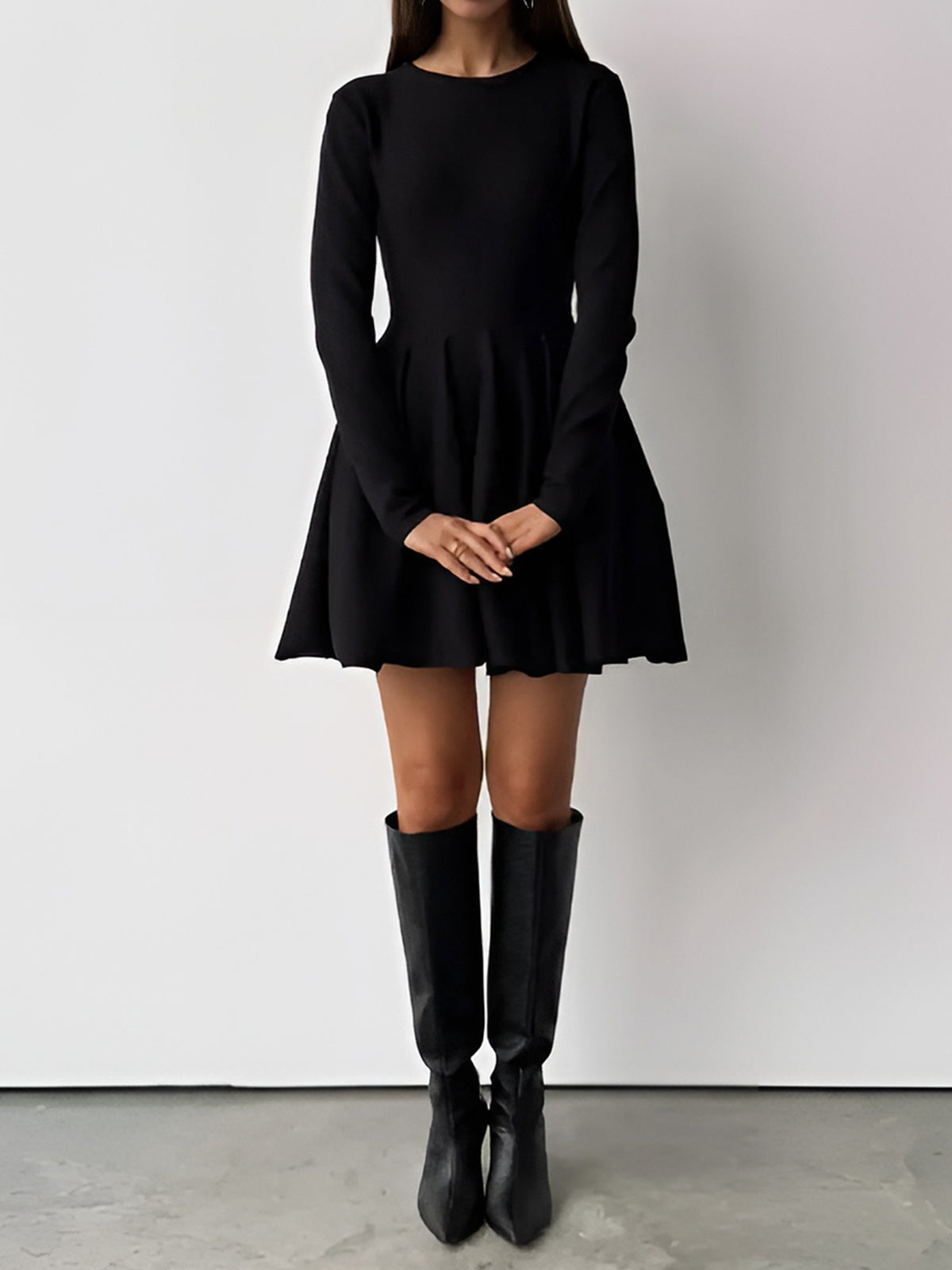 Minikleid Damen | Ausgestellte Passform & Taillenbetonter Look