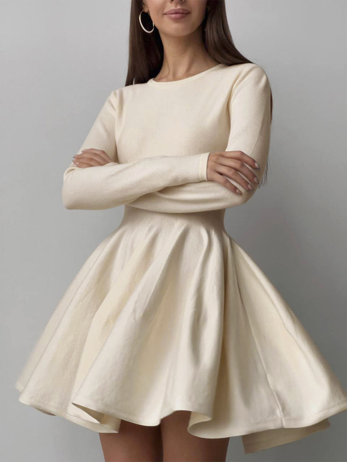 Minikleid Damen | Ausgestellte Passform & Taillenbetonter Look