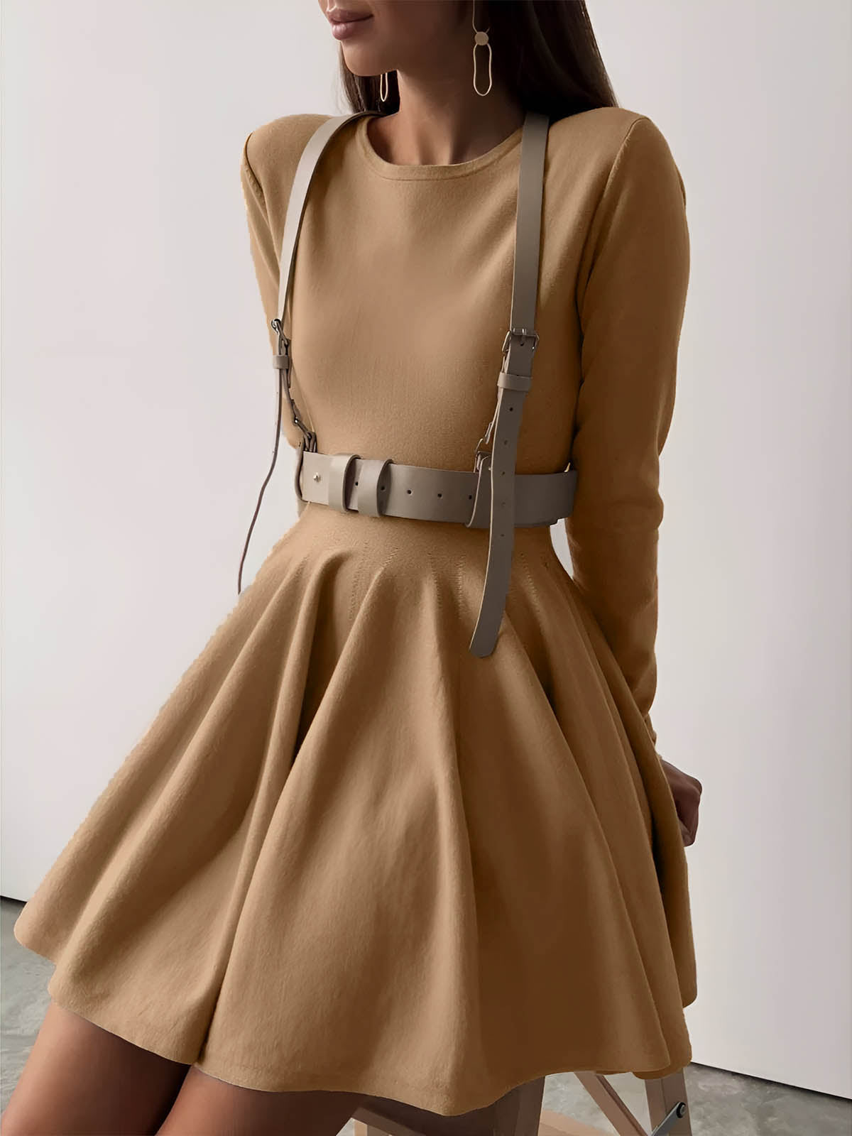 Minikleid Damen | Ausgestellte Passform & Taillenbetonter Look