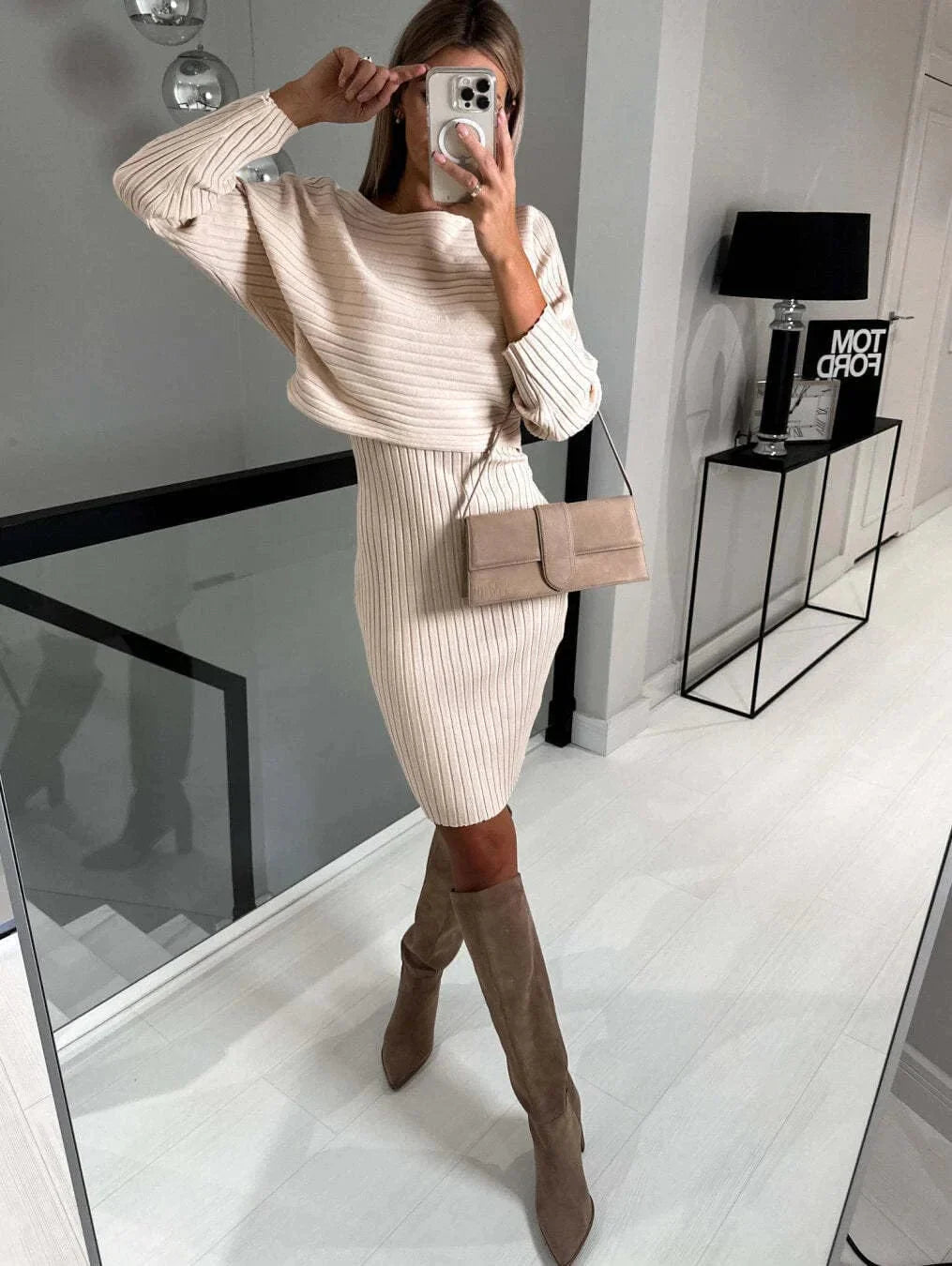 Modisches Damen-Strickpullover-Set