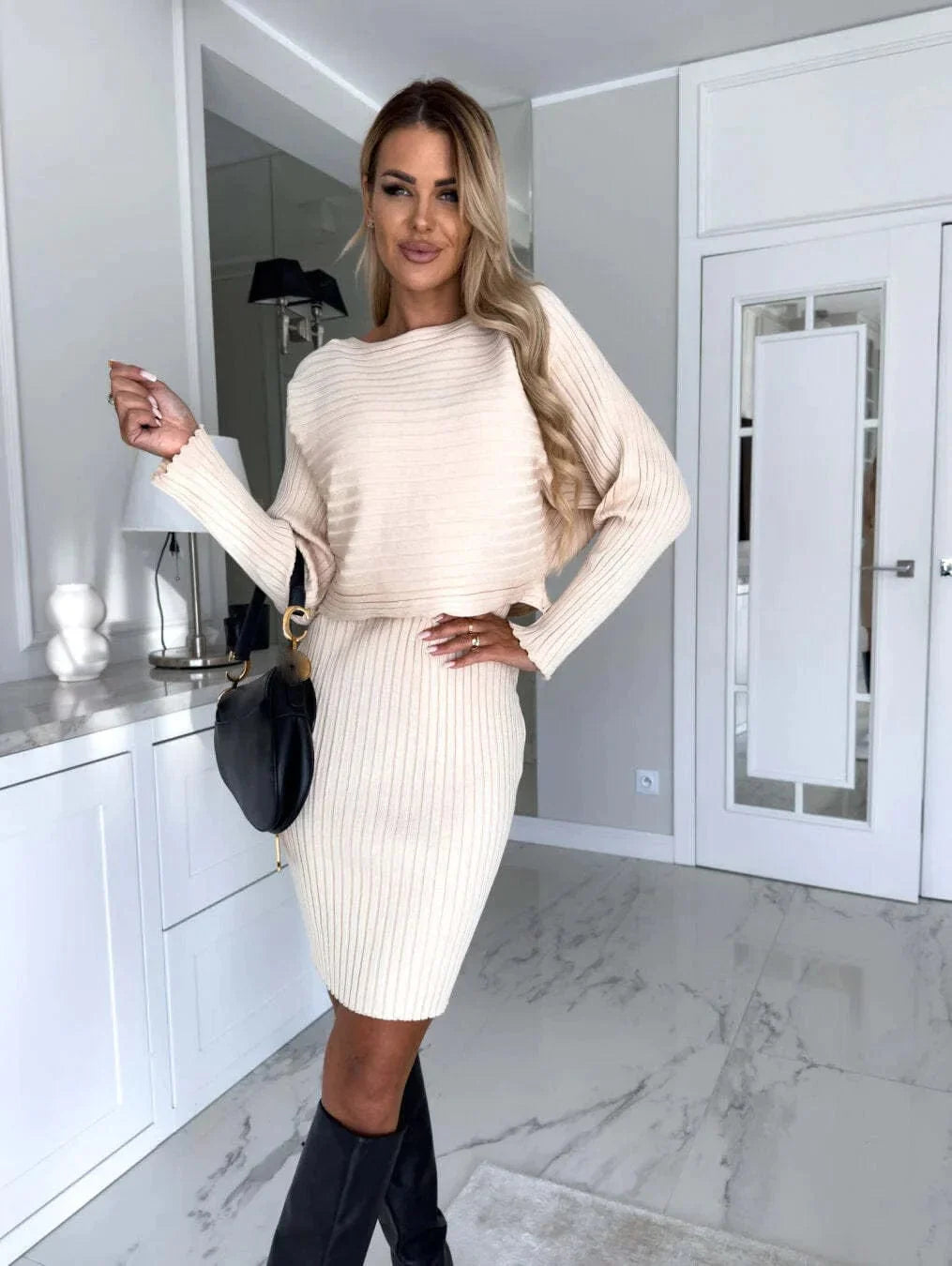 Modisches Damen-Strickpullover-Set