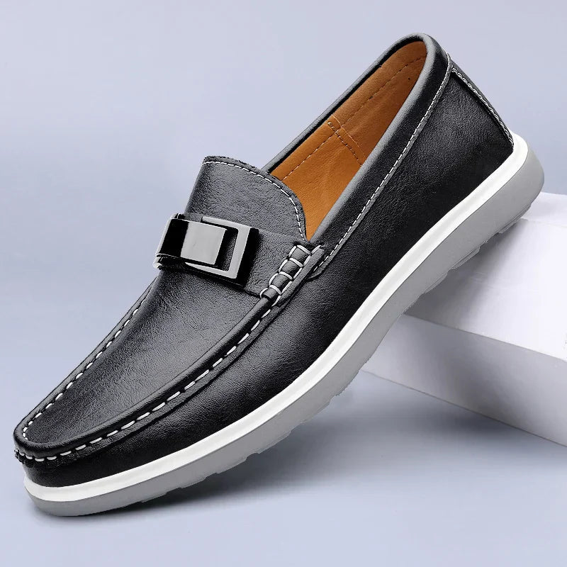 Mokassin Herren | Eleganter Leder-Slipper mit Metallschnalle & Plateausohle