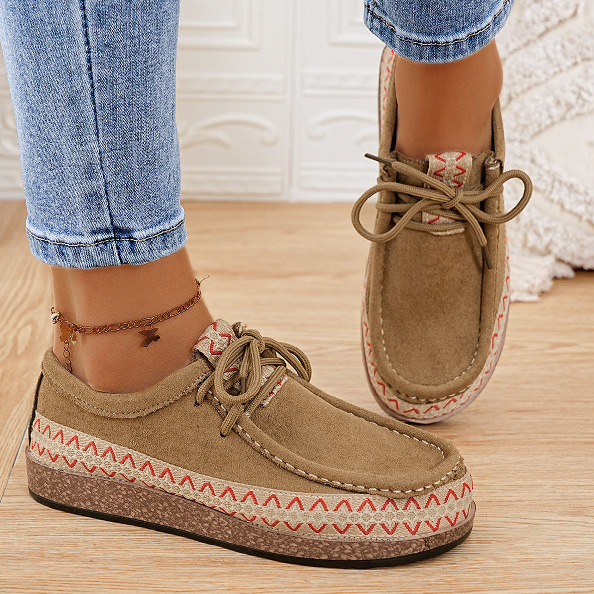 Mokassins Damen | Handgenähter Look & Bequemer Schnür-Sitz