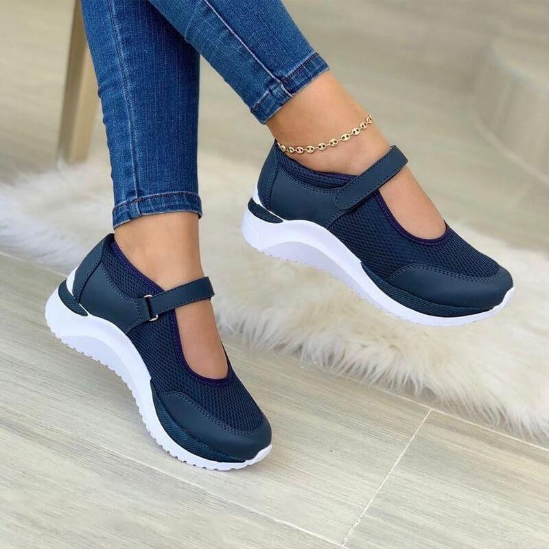 Orthopädische Schuhe mit stützender Einlegesohle 1