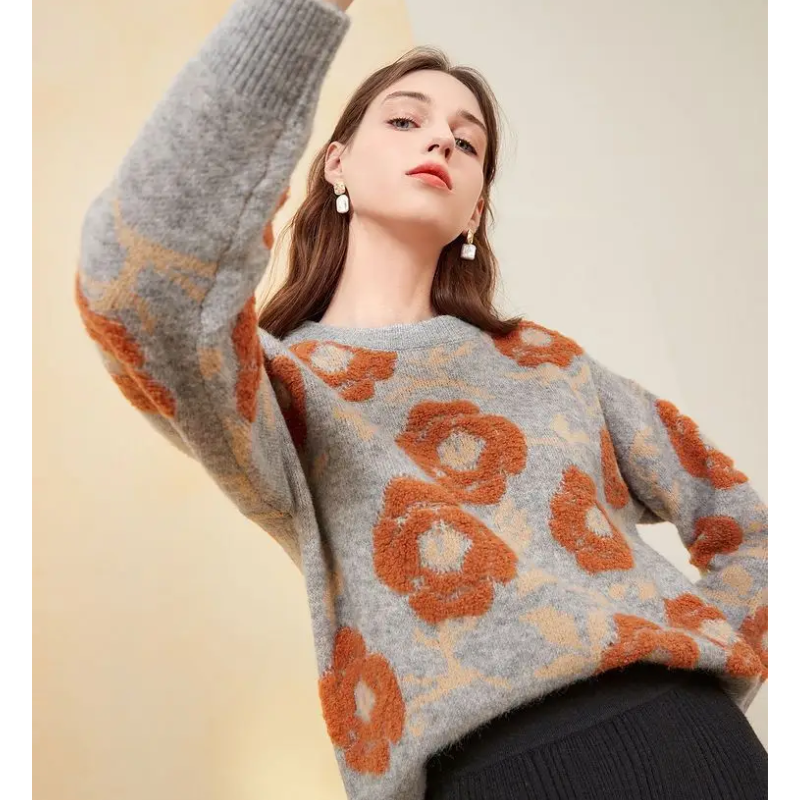 Ottilie - Pullover mit Blumenmuster