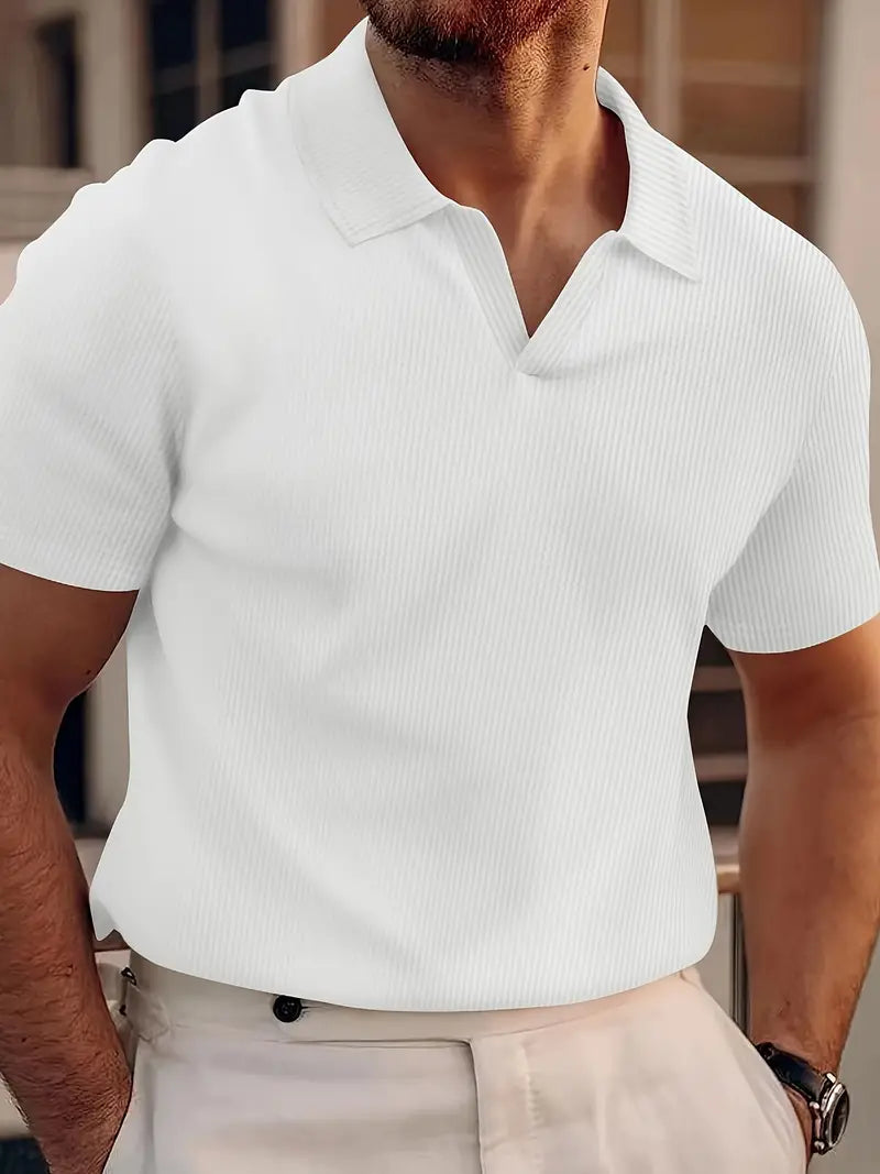 Polohemd Herren | Knopfloser V-Ausschnitt & Modernes Strick-Design