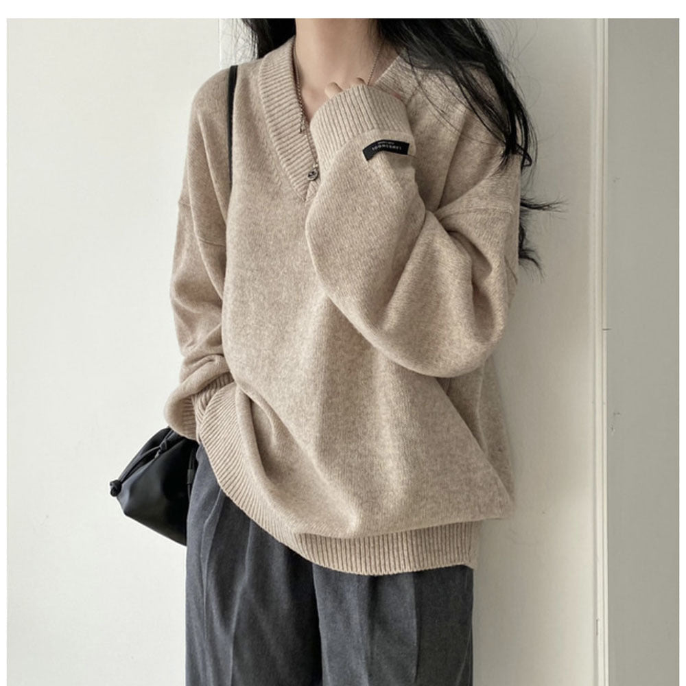 Stella - Unifarbener Pullover mit V-Ausschnitt