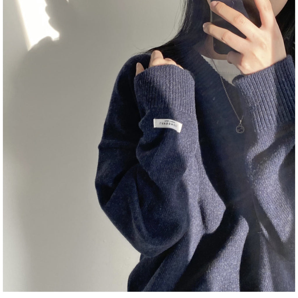 Stella - Unifarbener Pullover mit V-Ausschnitt