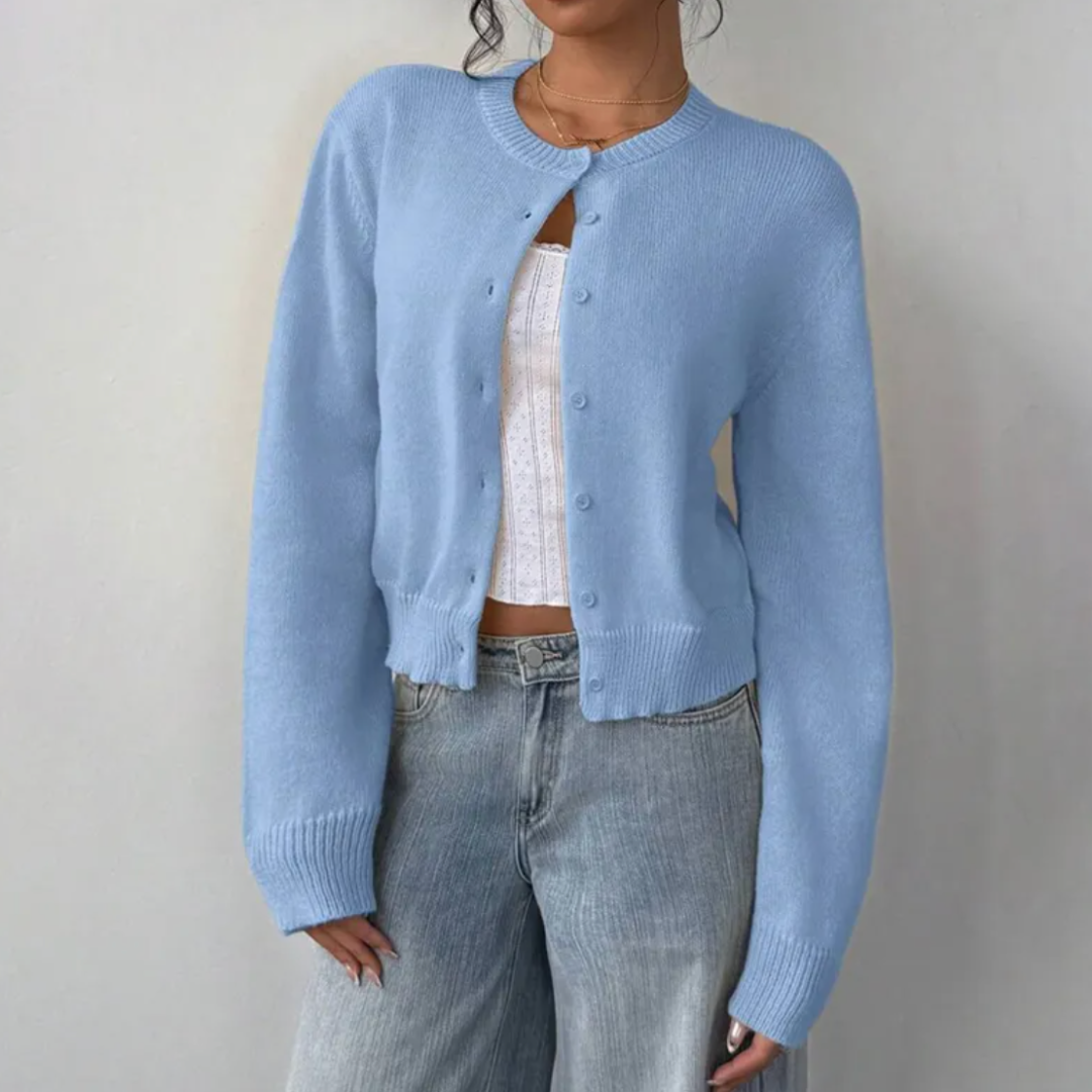 Strickjacke Damen | Kurzer Schnitt & Knopfleiste