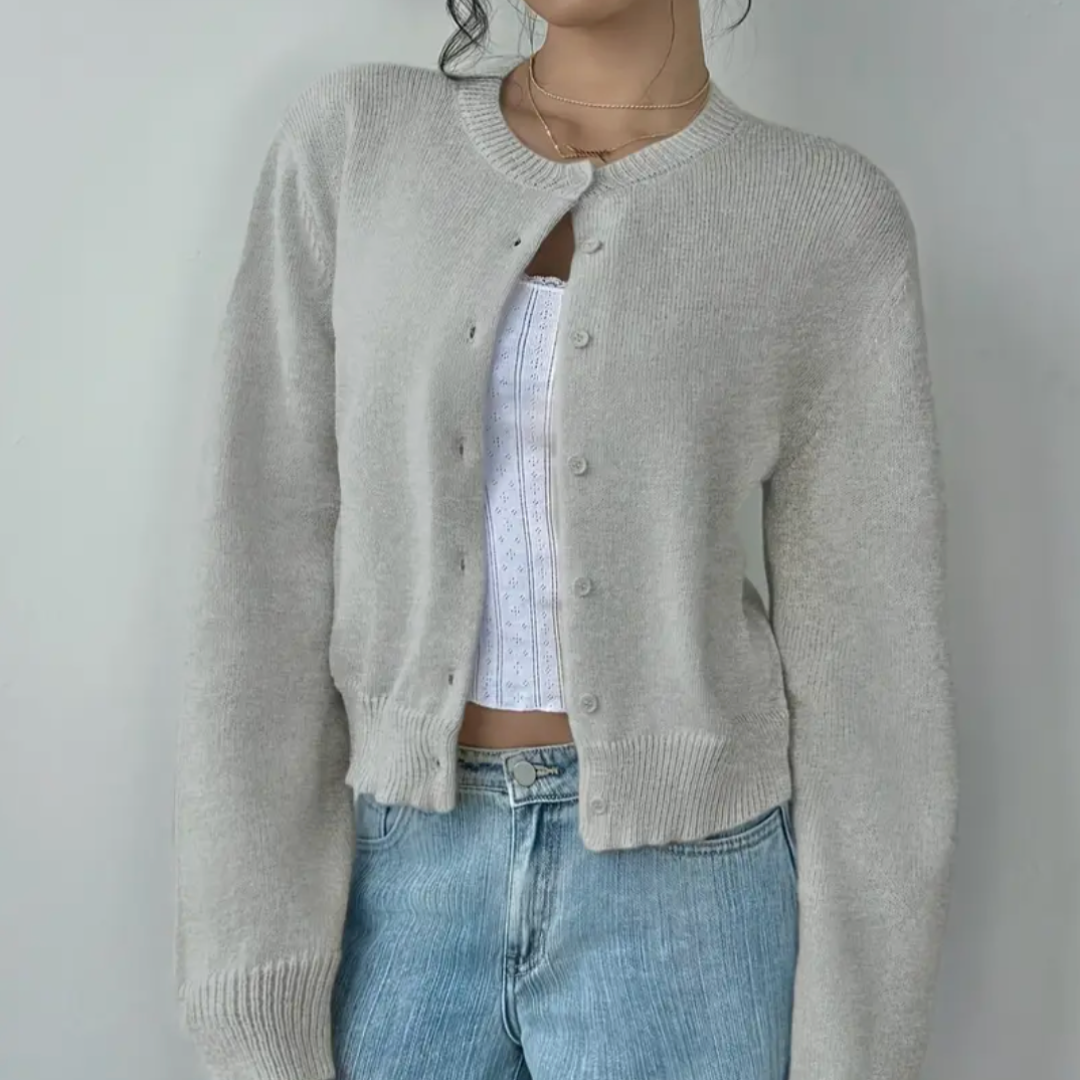 Strickjacke Damen | Kurzer Schnitt & Knopfleiste