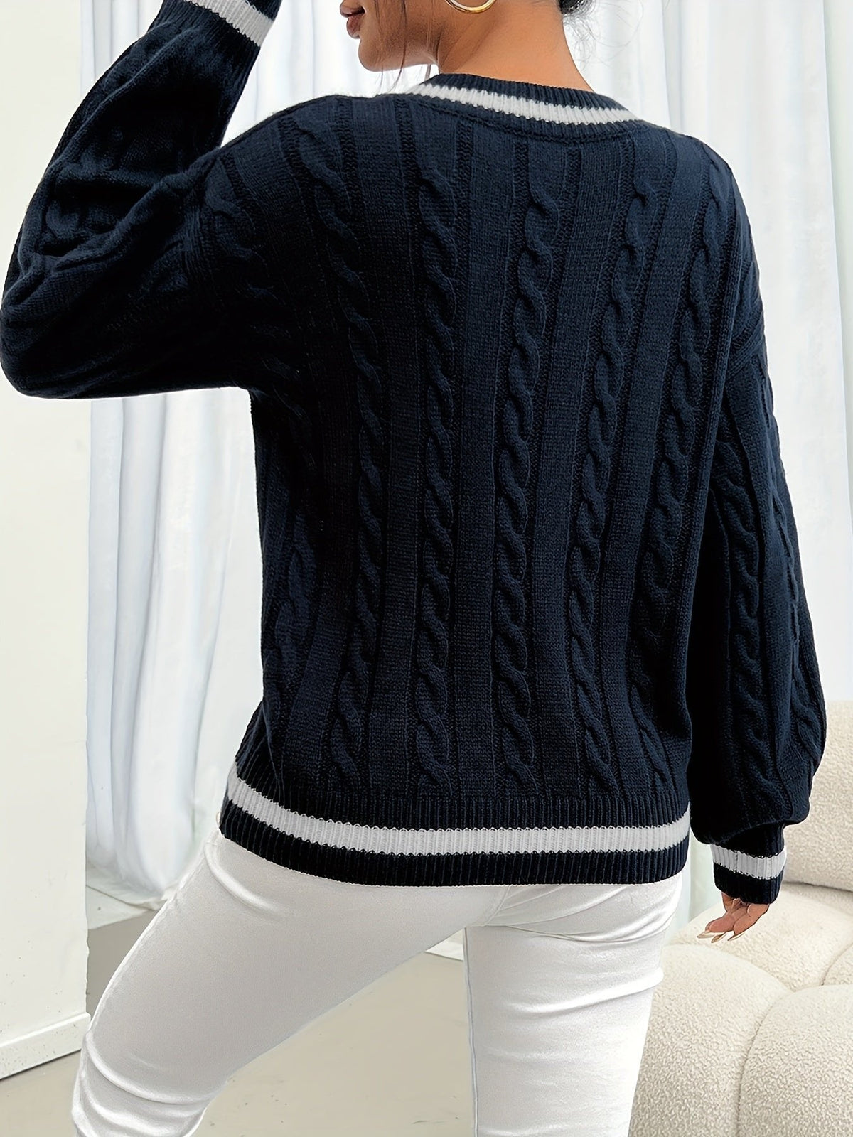 Strickpullover Damen | Zopfmuster & V-Ausschnitt