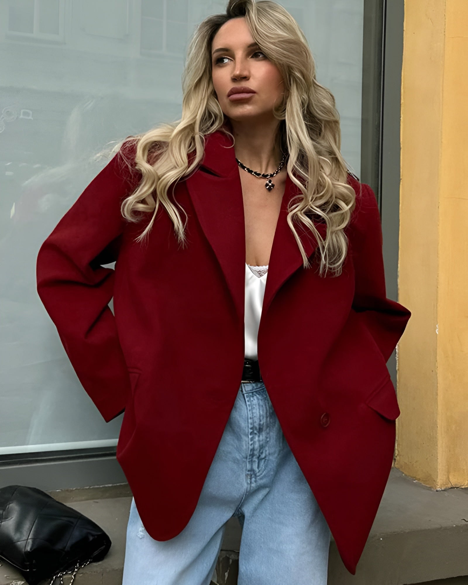 ÜBERGROSSER LANGÄRMELIGER BLAZER
