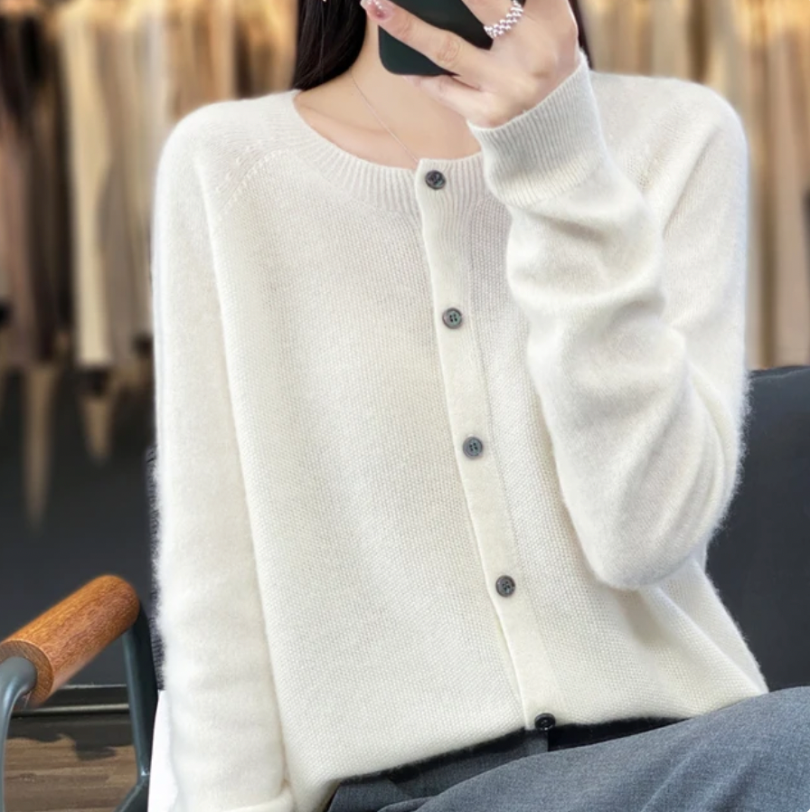 VIVIENNE I WARME GEMÜTLICHE STRICKJACKE 3